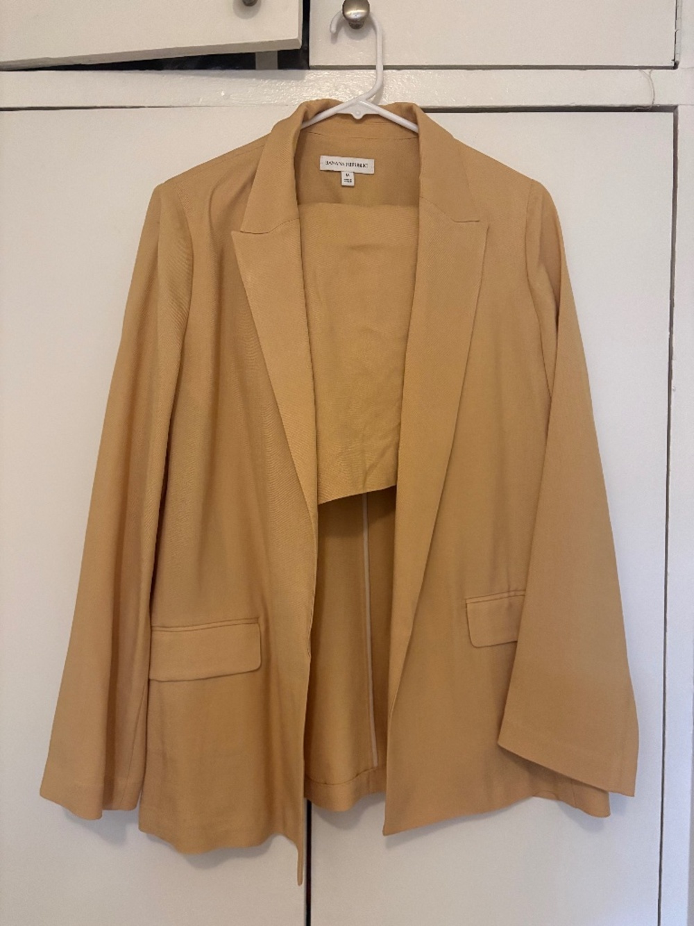Banana Republic yellow short suit set